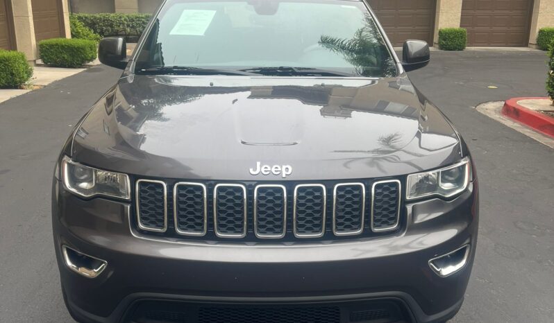 
								2018 Jeep Grand Cherokee Laredo E full									