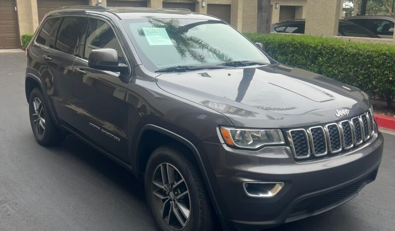 
								2018 Jeep Grand Cherokee Laredo E full									